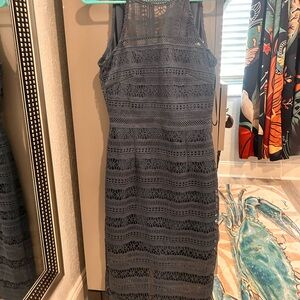 Elegant Lace Midi Dress - Gray